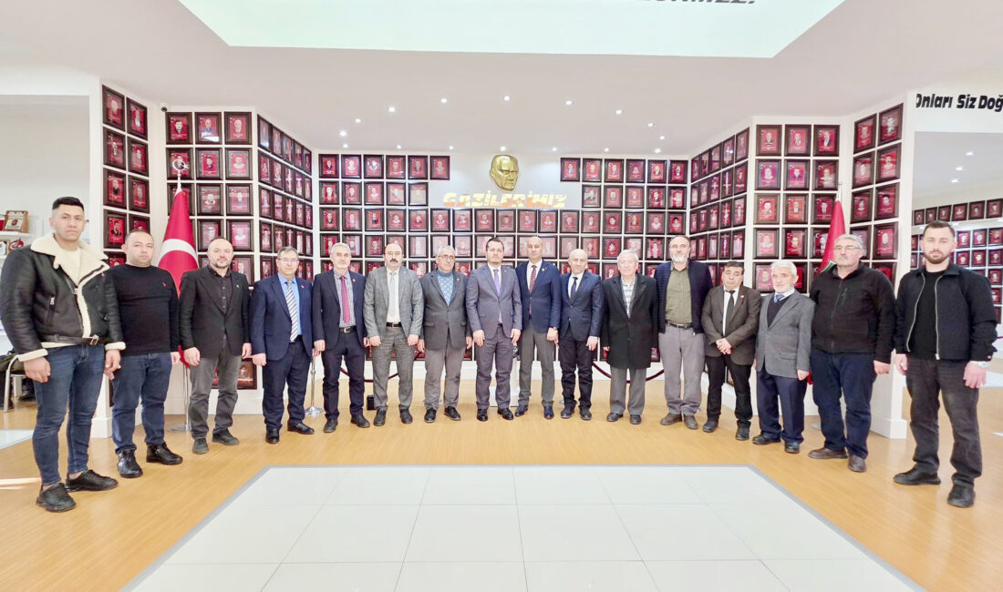 Saadet Partisi Afyonkarahisar İl Başkanı Beytullah Karataş, İl Yönetim Kurulu