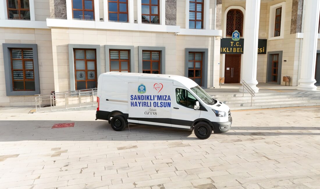 Sandıklı Belediyesi, hizmetlerin daha etkin ve hızlı yürütülmesi amacıyla araç