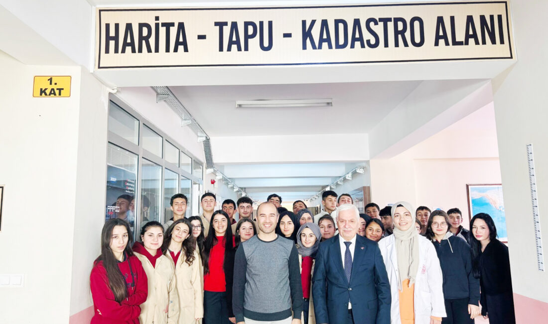 Afyonkarahisar Tapu Müdürlüğü, Yusuf Özer Mesleki ve Teknik Anadolu Lisesi