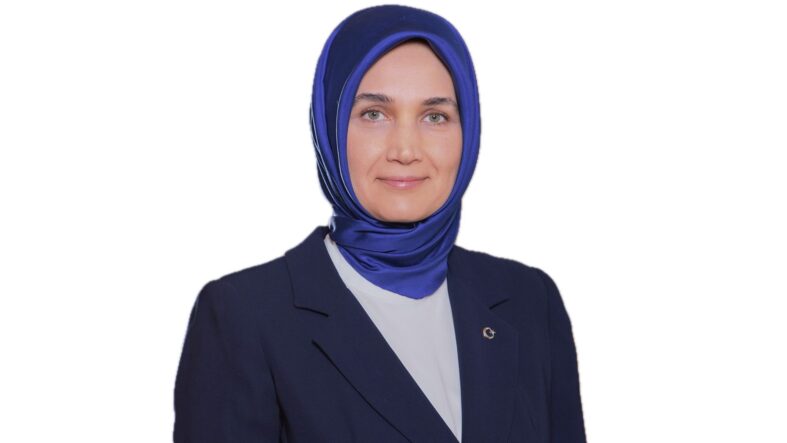 Afyonkarahisar Valisi Doç. Dr. Kübra Güran Yiğitbaşı, mukaddes ve mübarek