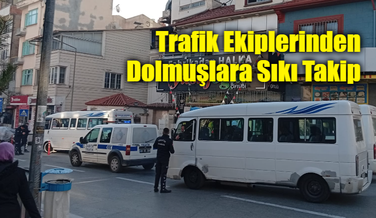 Afyonkarahisar’da şehir içi ulaşımda kullanılan dolmuşlara yönelik denetimler devam ediyor.