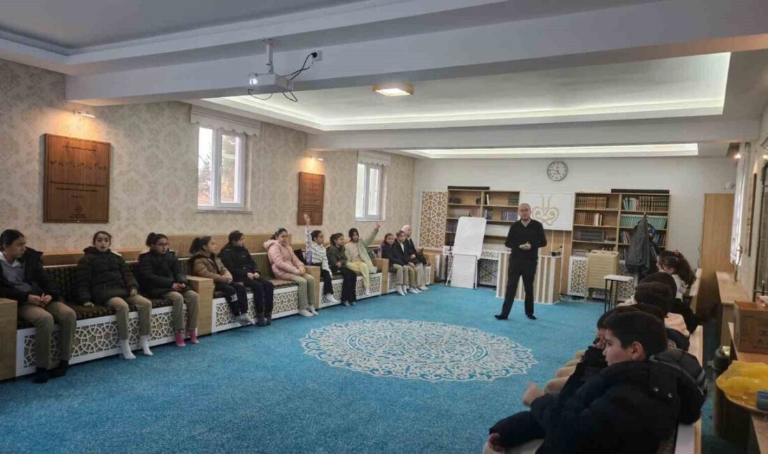 Çevreme Duyarlıyım, Değerlerime Sahip Çıkıyorum (ÇEDES Projesi) kapsamında Atatürk Ortaokulu