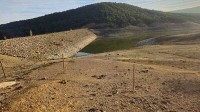 Afyonkarahisar’ın Dazkırı ilçesinde baraj ve göletlerin rutin kontrolleri gerçekleştirildi. Dazkırı