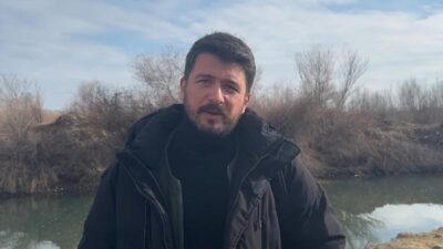 Afyonkarahisar’ın Bolvadin ilçesinde güneye uçarken görüntülenen pelikan sürüsü şaşırttı. Bolvadin