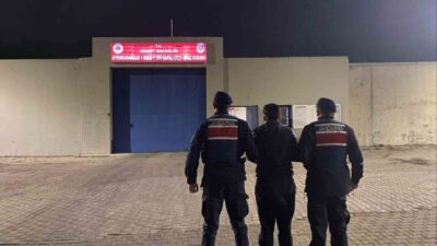 Afyonkarahisar’da jandarma tarafından bir adrese yapılan baskında 3 bin 680