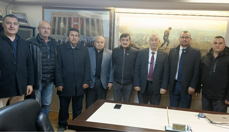 Türkiye Emekliler Derneği Afyonkarahisar Şubesini ziyaret eden İYİ Parti Merkez