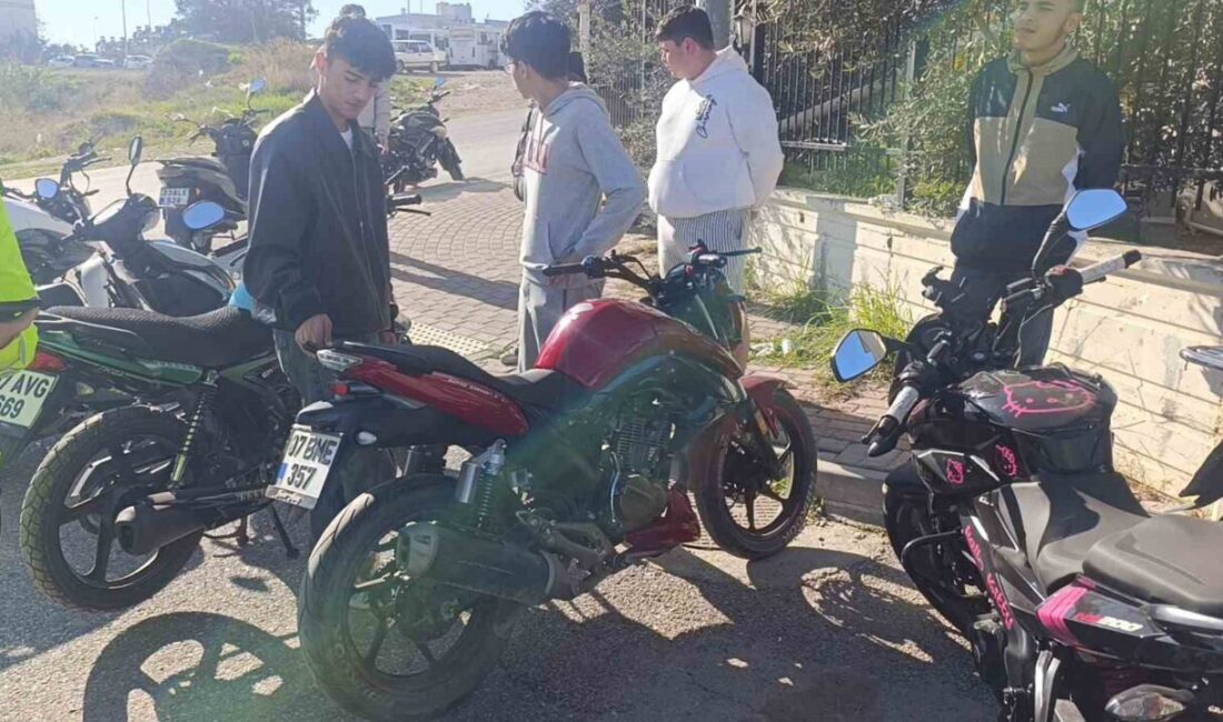 Antalya’nın Manavgat ilçesinde yolun karşısına geçmeye çalışan 6 yaşındaki kız