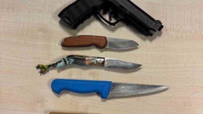 Afyonkarahisar’da polis tarafından yapılan denetimlerde çeşitli suçlardan aranan 16 kişi