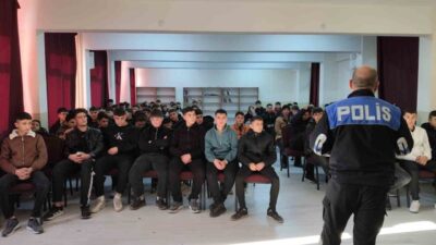 Afyonkarahisar’da polis ekipleri çıraklık ve akşam sanatı okulu öğrencilerine yönelik