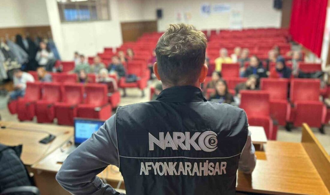 Afyonkarahisar’da polis ekipleri tarafından üniversite öğrencilerine yönelik uyuşturucu ile mücadele