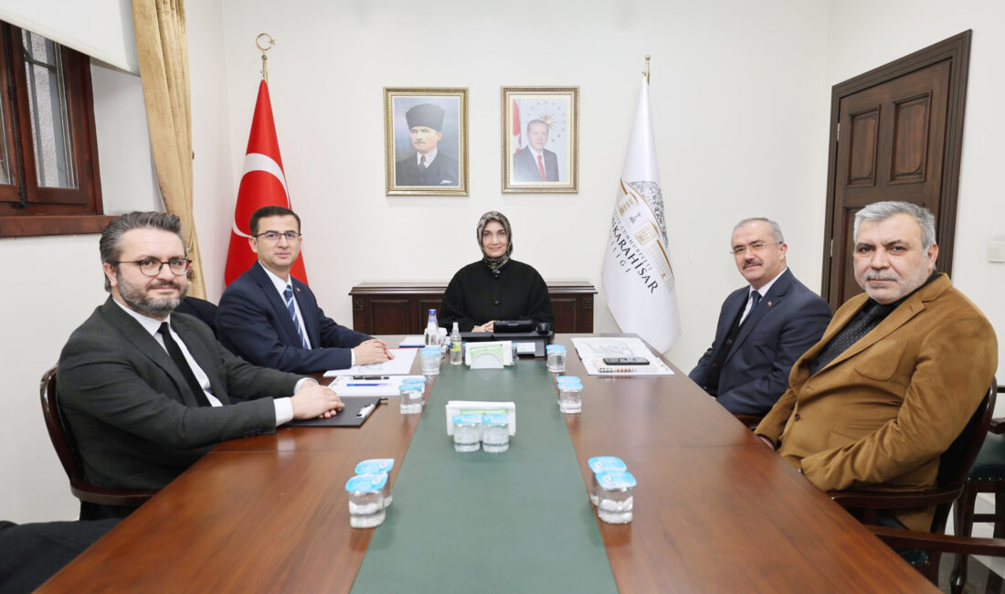 Aile ve Sosyal Hizmetler Bakanlığı tarafından Afyonkarahisar’a kazandırılması planlanan ‘Gündüzlü