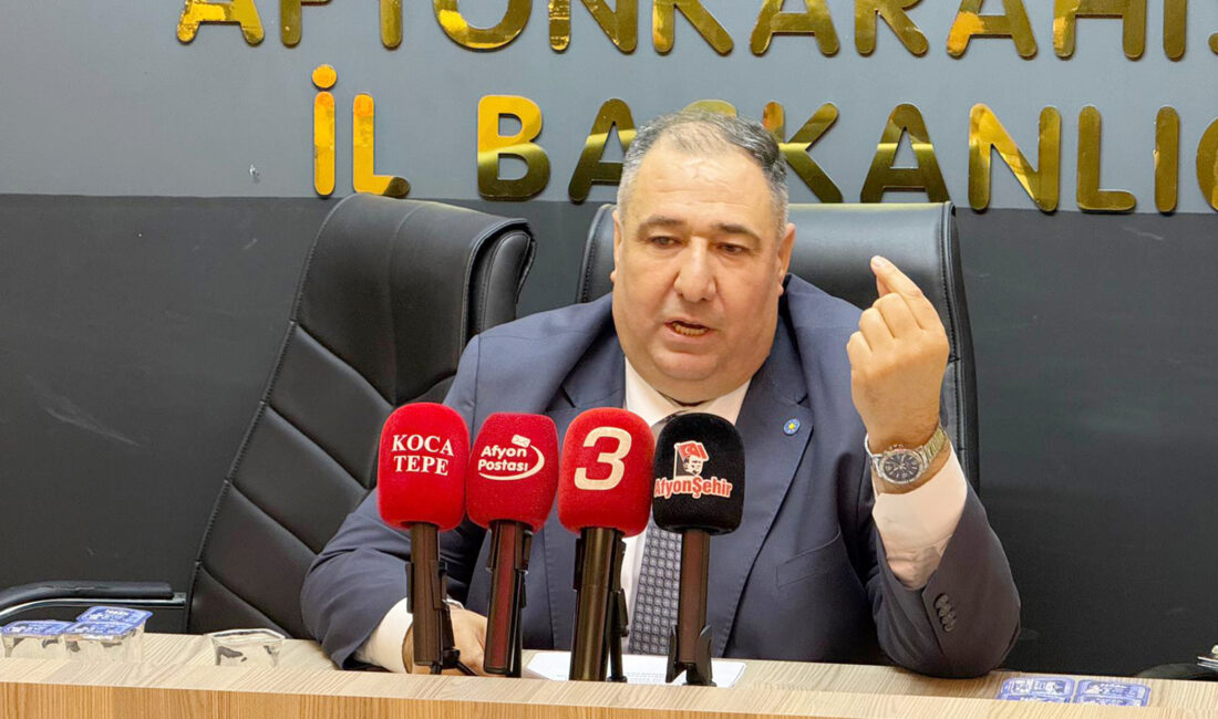 İYİ Parti İl Başkanı Mısırlıoğlu, Gökçe TOKİ konutlarının yıllardır süren
