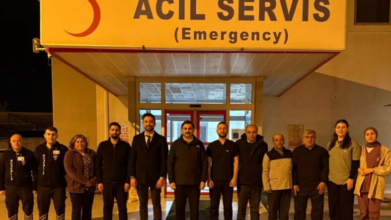 Bayat Kaymakamı Ahmet Akdağ, yeni yıl dolayısıyla yılbaşında görev başında