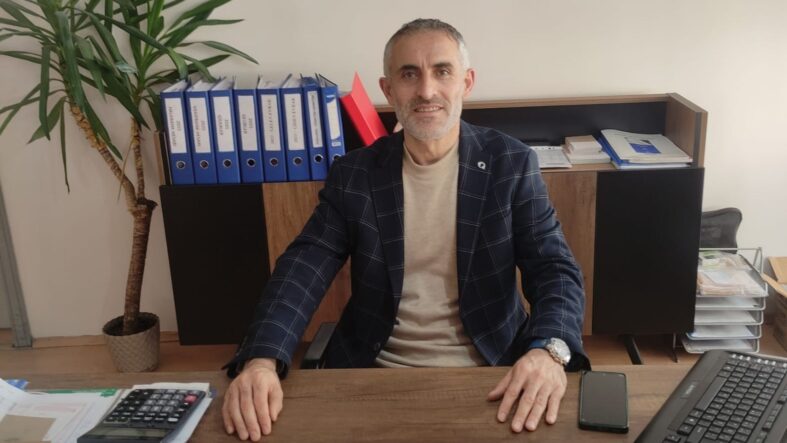Afyonkarahisar Sebze ve Meyveciler Esnaf Odası’nın olağan genel kurulunda mevcut