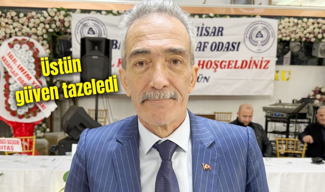 Bakkallar Esnaf Odası’nda Cengiz Üstün güven tazeledi Afyonkarahisar Bakkallar Esnaf Odası Olağan Genel Kurulu gerçekleştirildi. Genel kurulda