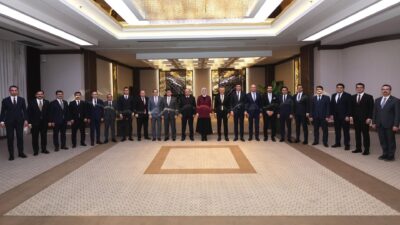 Afyonkarahisar Valisi Doç. Dr. Kübra Güran Yiğitbaşı, 10 Ocak İdareciler