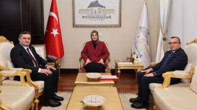 Afyonkarahisar Valisi Doç. Dr. Kübra Güran Yiğitbaşı; Çobanlar Kaymakamı Necmi
