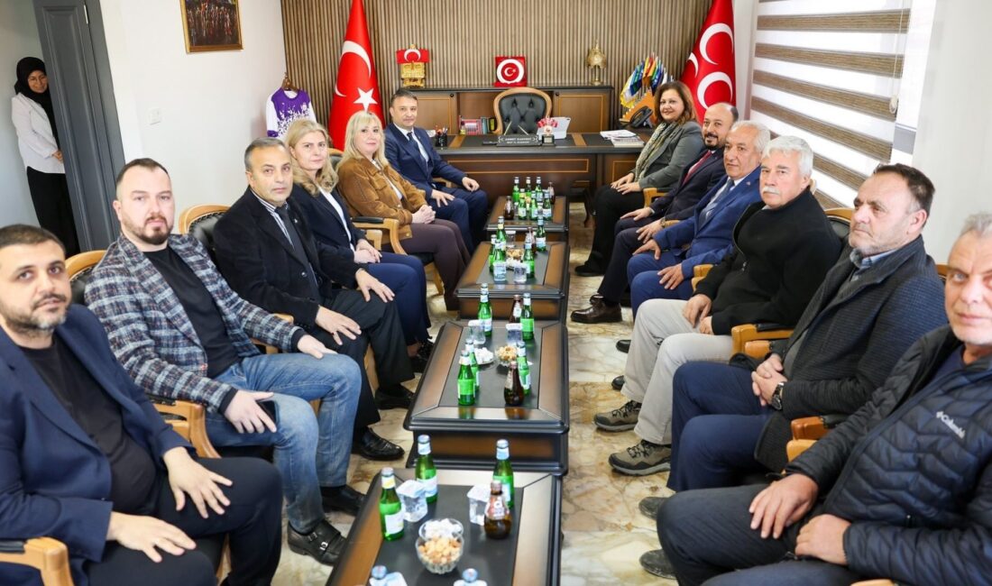 Afyonkarahisar Belediye Başkanı Burcu Köksal, Milliyetçi Hareket Partisi Afyonkarahisar İl