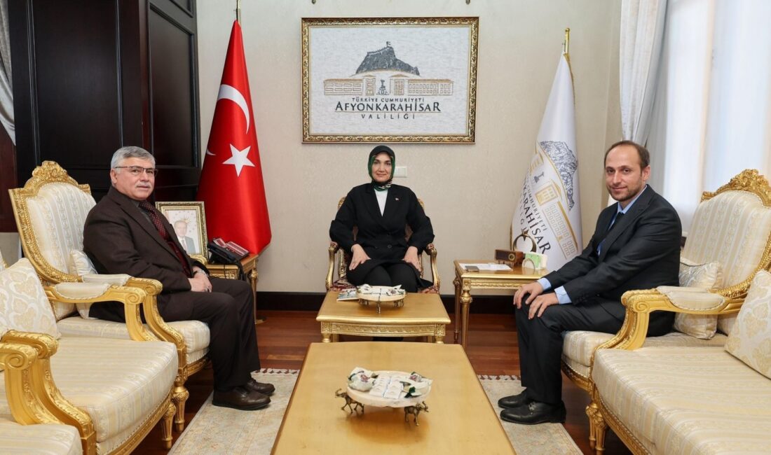 Afyonkarahisar Valisi Doç. Dr. Kübra Güran Yiğitbaşı, İl Milli Eğitim