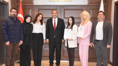Afyonkarahisar Sağlık Bilimleri Üniversitesi (AFSÜ) Rektörü Prof. Dr. Adem Aslan,