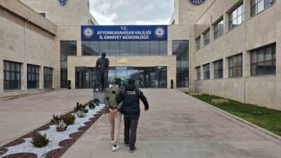 DEAŞ silahlı terör örgütünün propagandasını yapma suçundan 2014 yılında hakkında