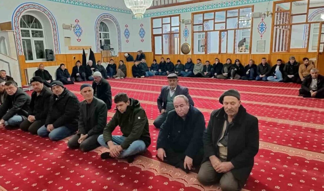 Afyonkarahisar Şuhut İlçe Müftülüğü tarafından düzenlenen “Sabah Namazı Buluşması” bu