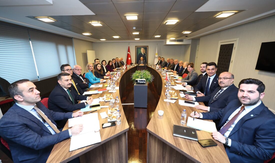 İYİ Parti Genel Başkan Yardımcısı ve Afyonkarahisar Milletvekili Hakan Şeref