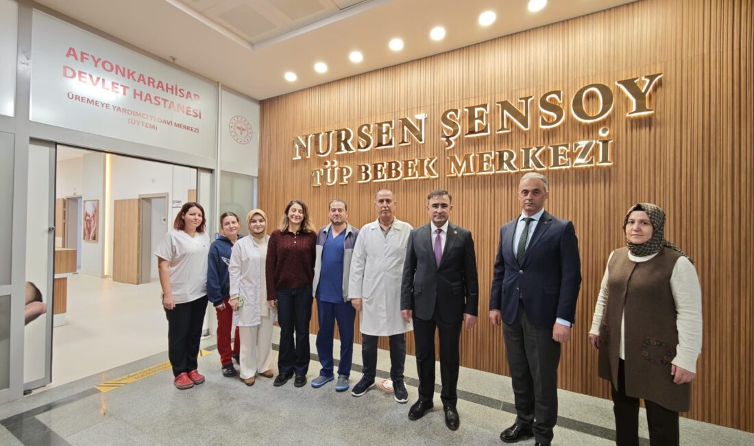 AK Parti Afyon Milletvekili Arslan, kentteki sağlık yatırımlarını yerinde inceleyerek