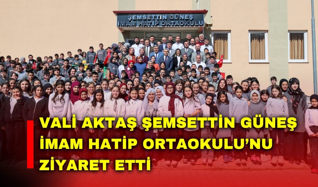 Afyonkarahisar Valisi Dr. Naci Aktaş, Şemsettin Güneş İmam Hatip Ortaokulu’nu
