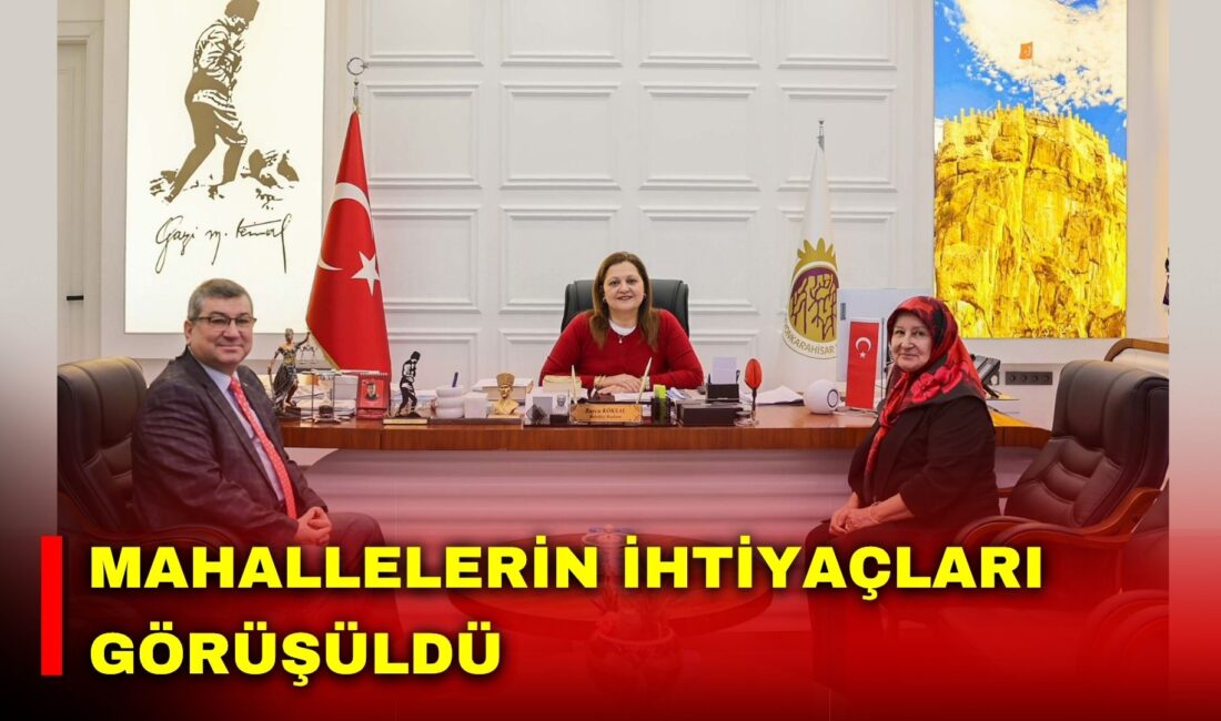 Afyonkarahisar Belediye Başkanı Burcu Köksal, Mecidiye Mahalle Muhtarı Deniz Özcan