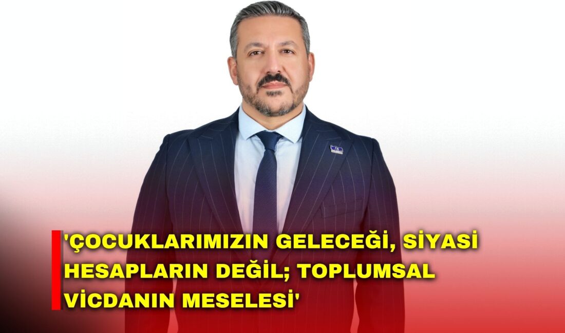 Anahtar Parti Afyonkarahisar İl Başkanı Üzeyir Aladağ, İstanbul'un Fatih ilçesindeki