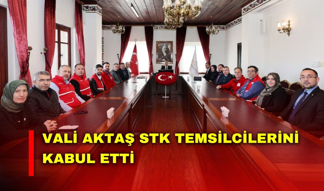 Afyonkarahisar Valisi Dr. Naci Aktaş, göreve başlamasının ardından hayırlı olsun