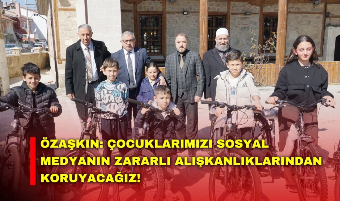 "Çocuklarımızı sosyal medyanın zararlı alışkanlıklarından koruyacağız, camilerimizi sevdireceğiz" diyen Şuhut
