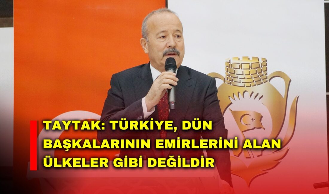 Taytak: Türkiye, dün başkalarının emirlerini alan ülkeler gibi değildir Şuhut Belediyesi tarafından yapılan geleneksel personel iftar programına yoğun katılım