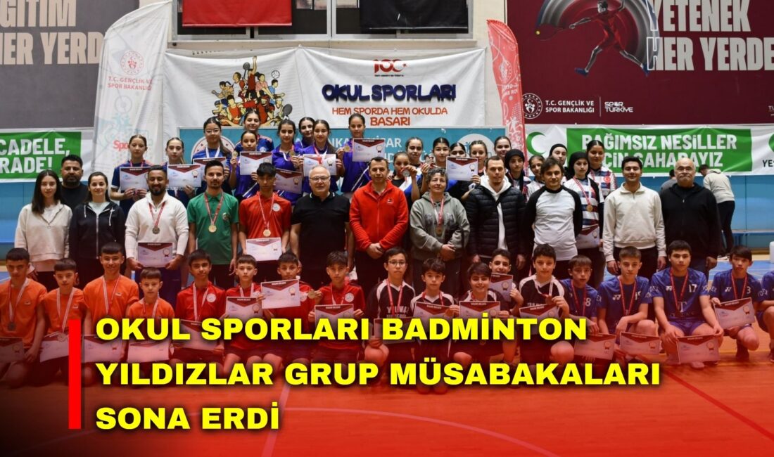 Okul Sporları faaliyet programı kapsamında düzenlenen Badminton Yıldızlar Grup Müsabakaları,