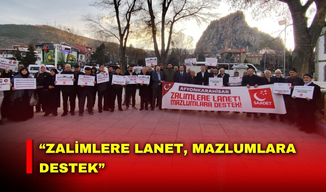 Saadet Partisi Afyonkarahisar İl Başkanlığı tarafından Zafer Meydanı’nda basın açıklaması