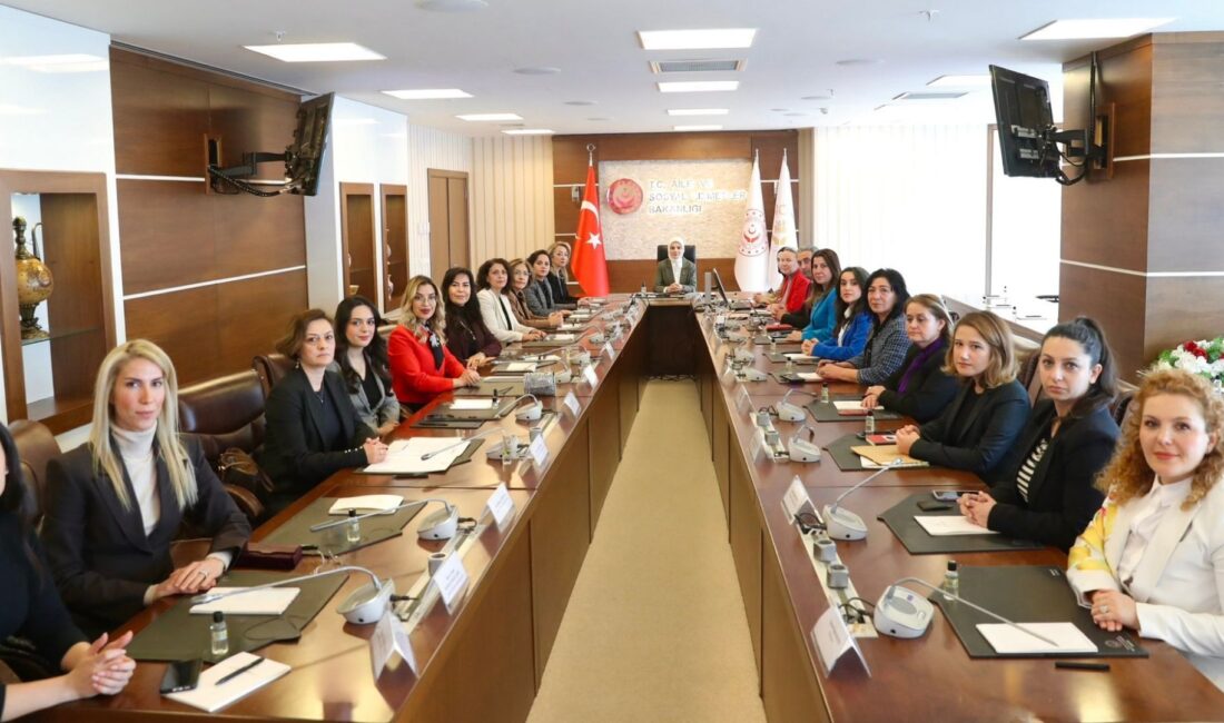 Aile ve Sosyal Hizmetler Bakanı Mahinur Özdemir Göktaş, Türkiye genelindeki