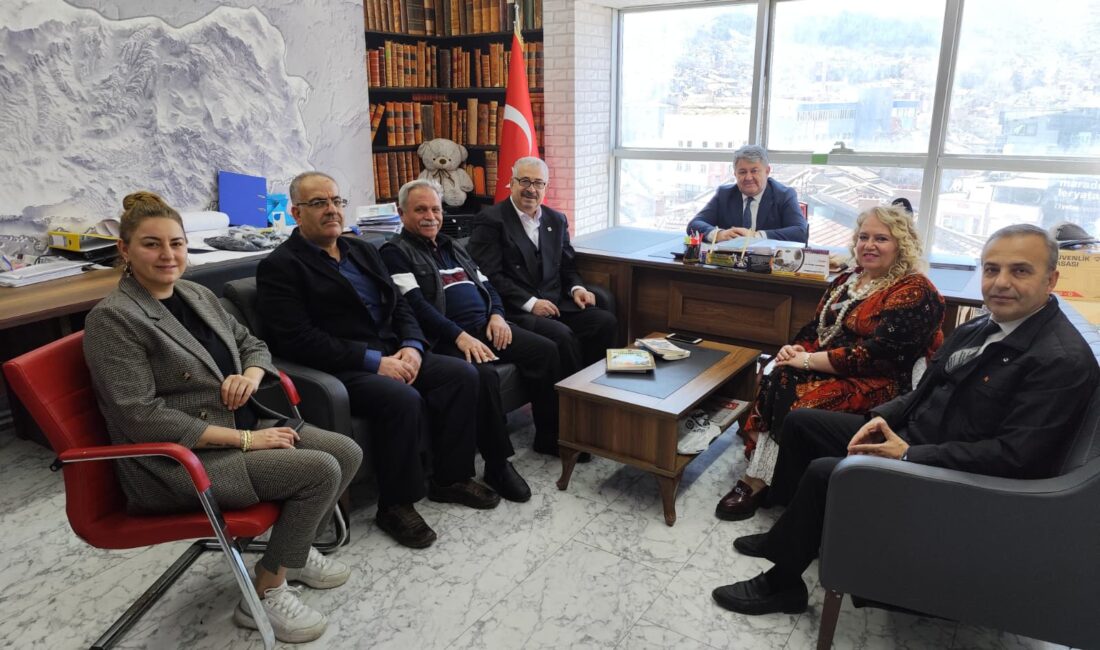 Afyonkarahisar Yazarlar ve Şairler Derneği (AFYAŞAD) Başkanı Muharrem Günay ve