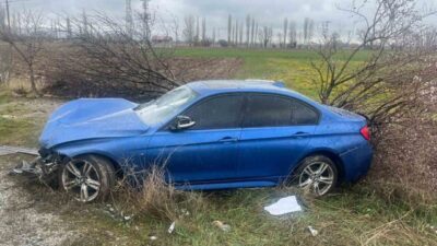 Afyonkarahisar’ın Şuhut ilçesinde meydana gelen trafik kazasında 3 kişi yaralandı.