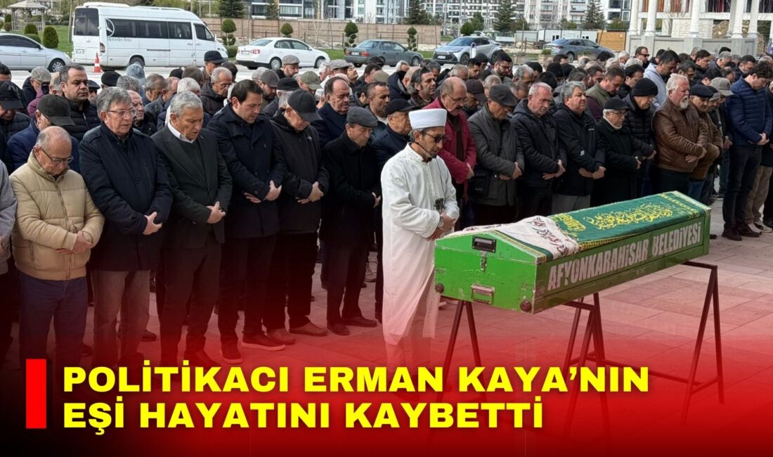 Afyon’da uzun yıllar Doğruyol Partisi ve Demokrat Parti saflarında siyaset