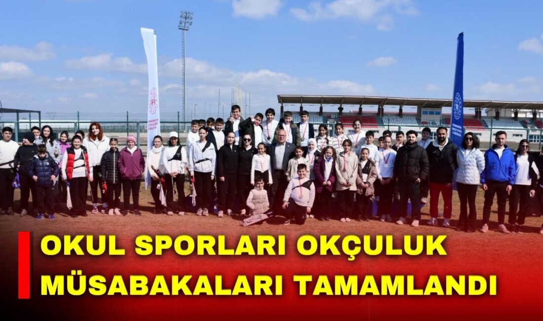 Afyonkarahisar’da Okul Sporları faaliyet programında yer alan minikler, küçükler, yıldızlar