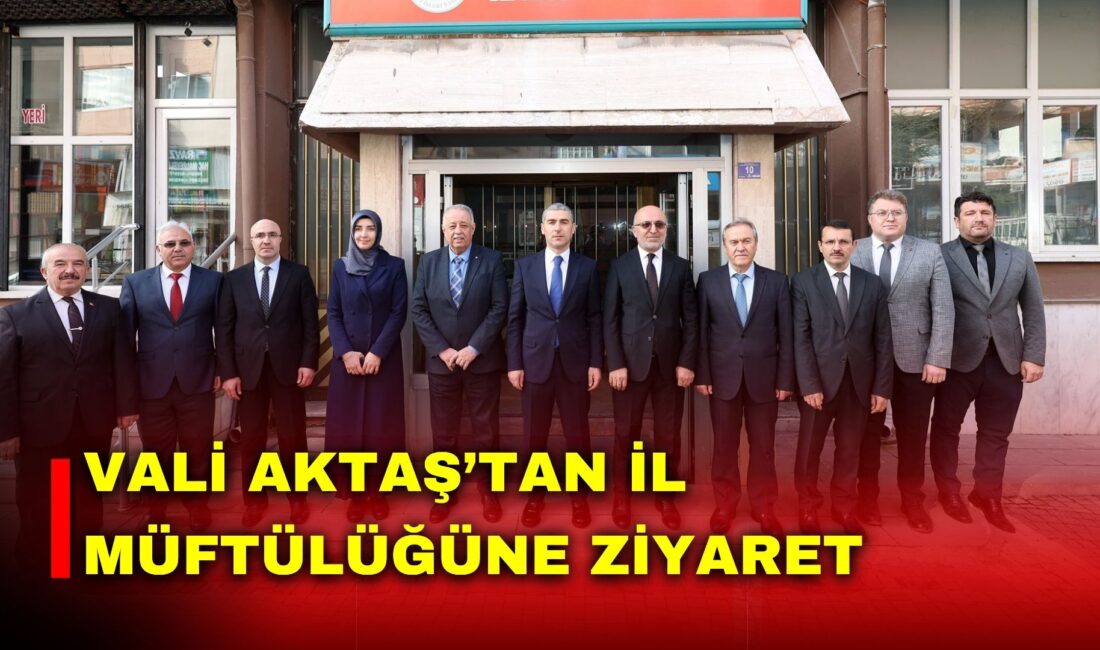 Afyonkarahisar Valisi Dr. Naci Aktaş, Afyonkarahisar İl Müftülüğü’nü ziyaret ederek