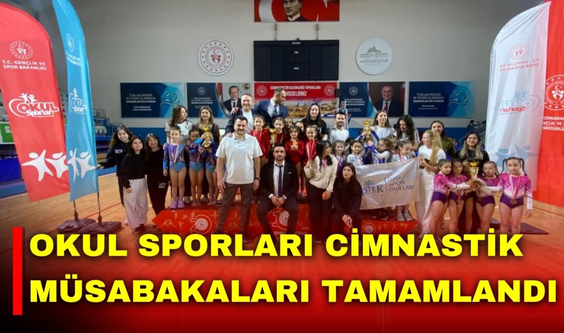 Prof. Dr. Veysel Eroğlu Spor Salonu’nda düzenlenen Okul Sporları Cimnastik