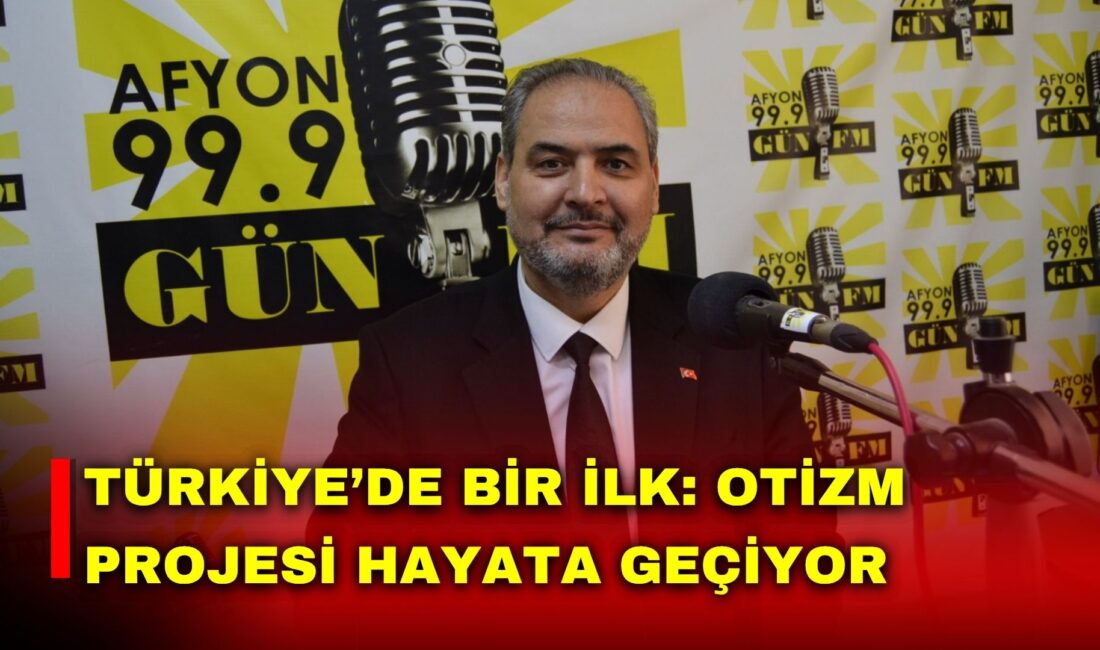 Afyonkarahisar Sağlık Bilimleri Üniversitesi (AFSÜ) Rektörü Prof. Dr. Adem Aslan,