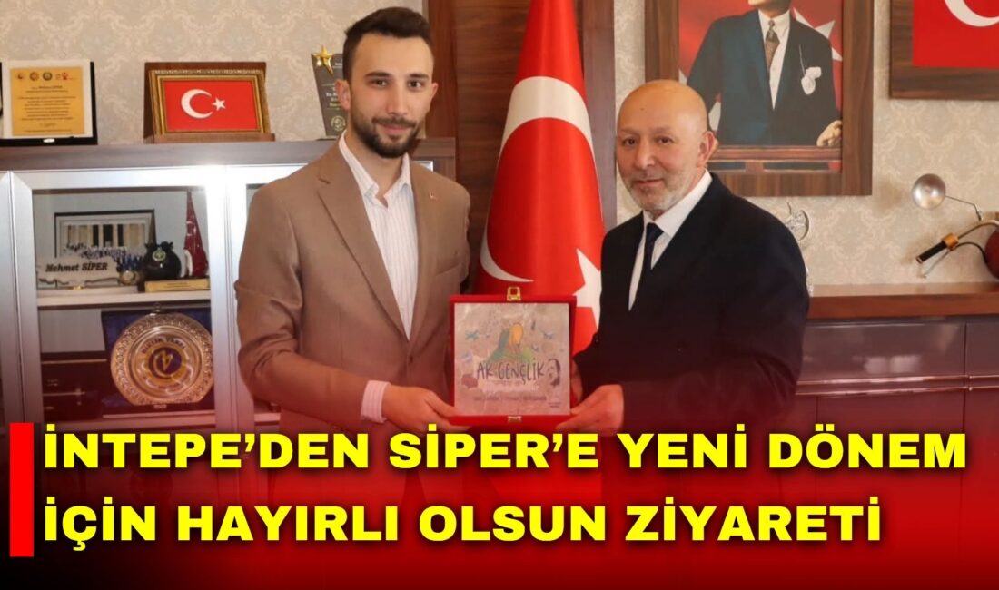 AK Parti Afyonkarahisar İl Gençlik Kolları Başkanı Mehmet Emin İntepe,