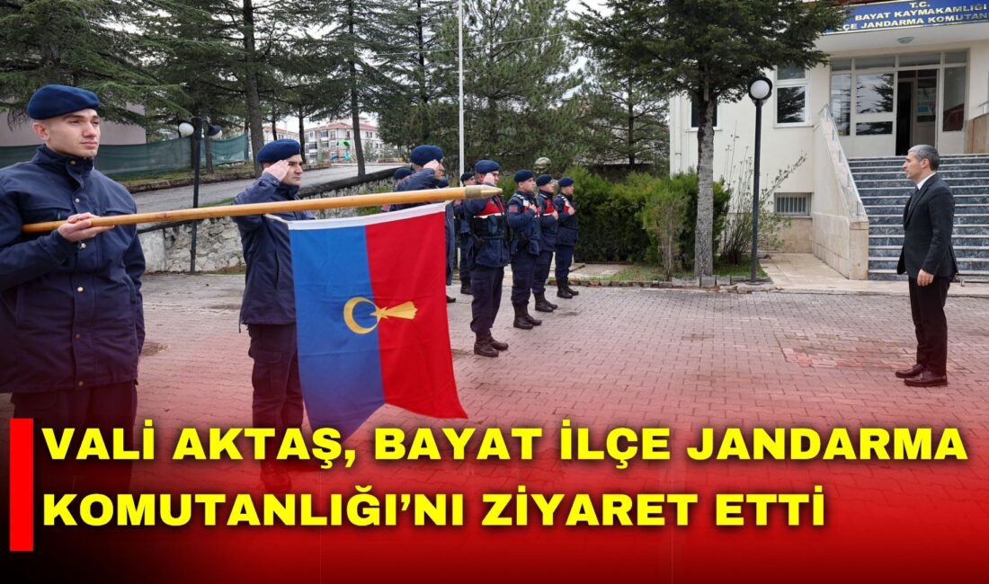 Afyonkarahisar Valisi Dr. Naci Aktaş, Bayat İlçe Jandarma Komutanlığı’nı ziyaret