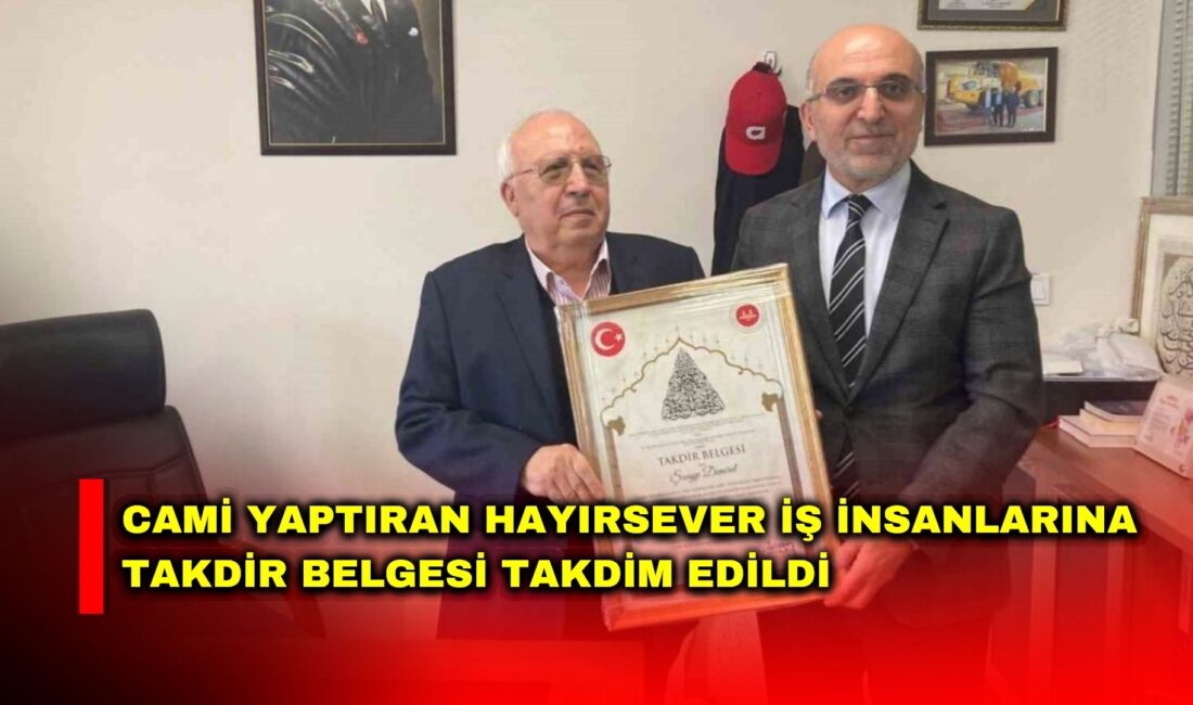 Afyonkarahisar’da cami yaptıran hayırsever iş insanlarına Diyanet İşleri Başkanı Prof.