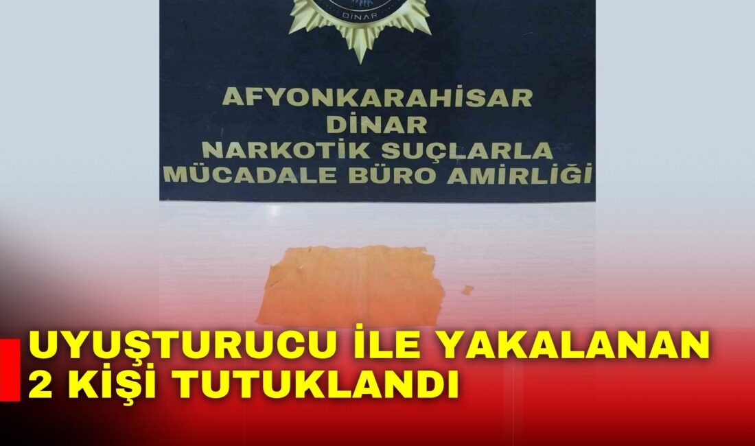 Afyonkarahisar’da polis tarafından durdurulan otomobilde uyuşturucu ile yakalanan 2 kişi