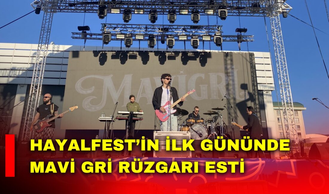 Afyonkarahisar’da düzenlenen HayalFest, müzik dolu atmosferi ve yoğun katılımla başladı.