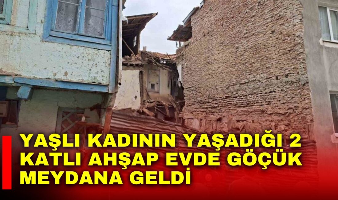Afyonkarahisar’ın Sandıklı ilçesinde 85 yaşındaki bir kadının yaşadığı 2 katlı